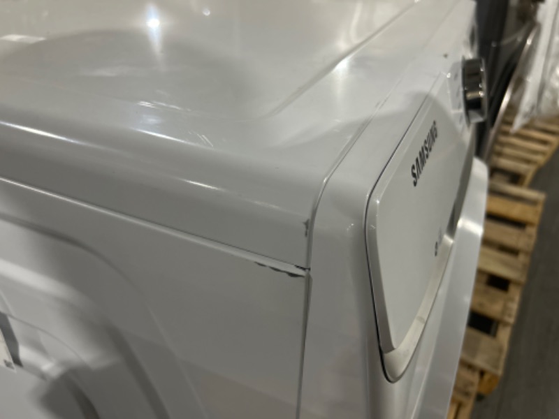 Photo 12 of Samsung 4.5-cu ft High Efficiency Stackable Front-Load Washer (White) ENERGY STAR