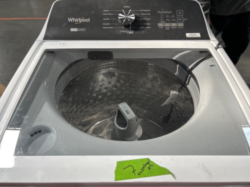 Photo 4 of Whirlpool 2 in 1 Removable Agitator 4.7-cu ft High Efficiency Impeller and Agitator Top-Load Washer 