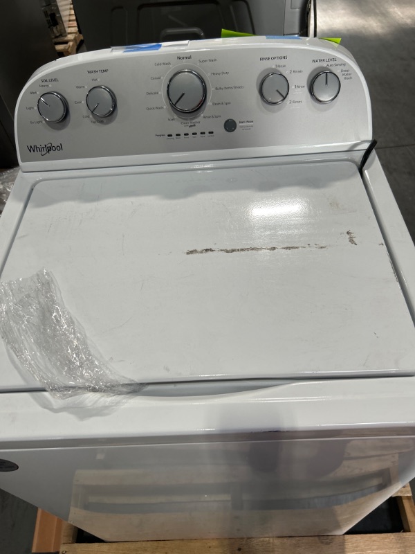 Photo 3 of Whirlpool 3.5-cu ft High Efficiency Agitator Top-Load Washer (White)