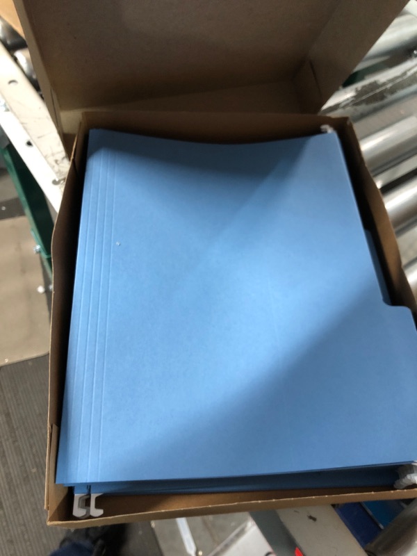 Photo 2 of Smead 64099 Fastab Hanging File Folders Letter Blue 20/Box