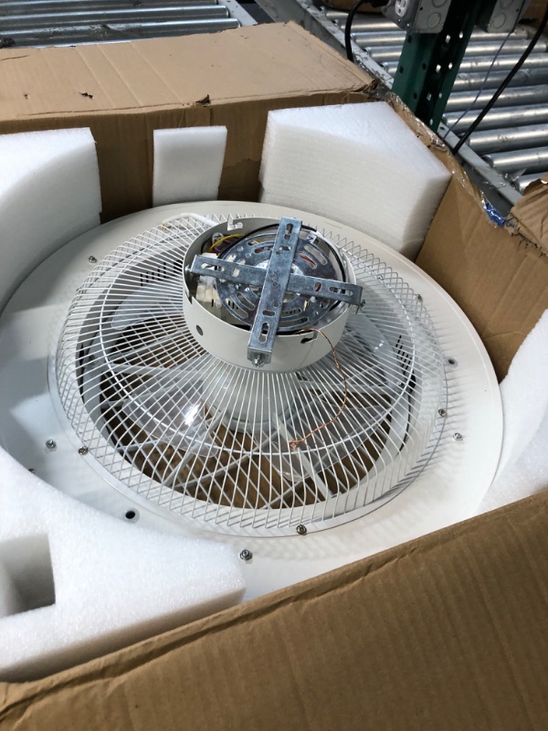 Photo 1 of ***DAMAGED - MISSING PARTS - UNABLE TO TEST***
Oyisen White Ceiling Fan with Light, 20 Inch Low Profile Ceiling Fan