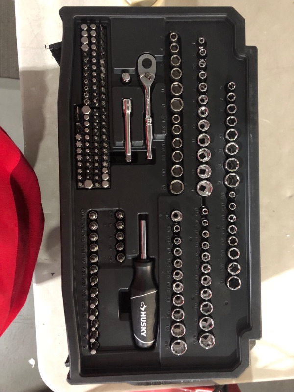 Photo 7 of ***MISSING 4 WRENCHES***
Husky 270-piece mechanics tool set