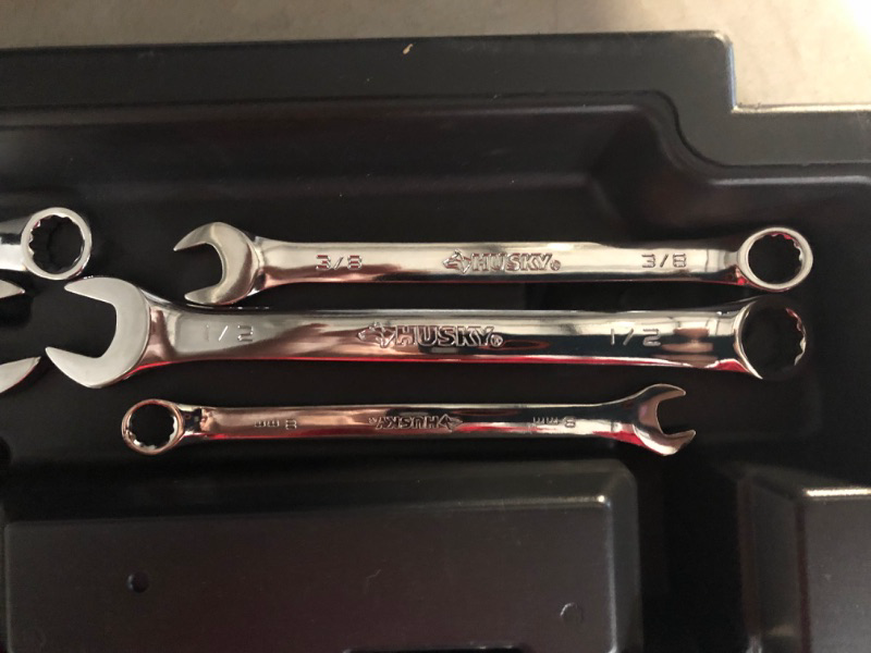 Photo 2 of ***MISSING 4 WRENCHES***
Husky 270-piece mechanics tool set