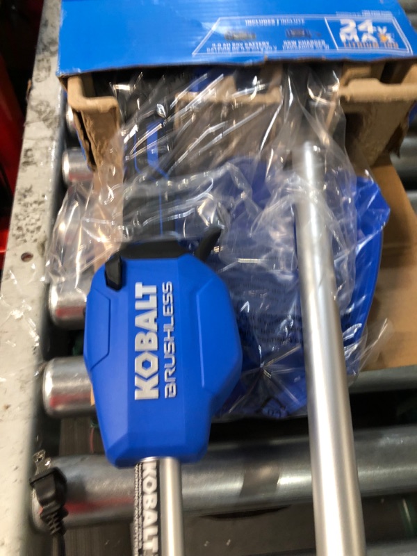 Photo 2 of **MISSING BATTERY**
Kobalt 24-volt 14-in Straight Shaft Battery String Trimmer 4 Ah 