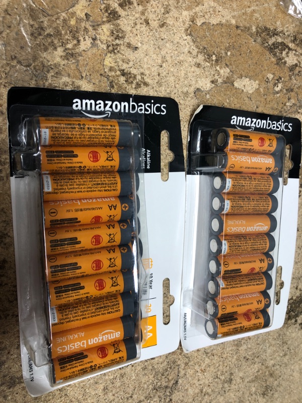 Photo 2 of Amazon Basics 20 Pack AA Alkaline Batteries - Blister Packaging 20 Count (Pack of 1)