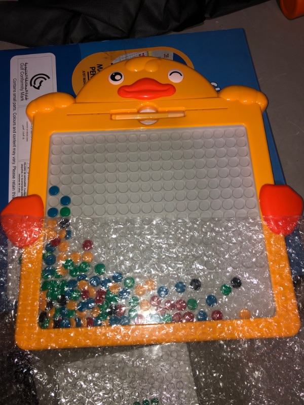 Photo 2 of * used item *
Magnetic Drawing Board, Magnetic Board for Kids with Magnetic Pen and Beads Magnetic, Outdoor 