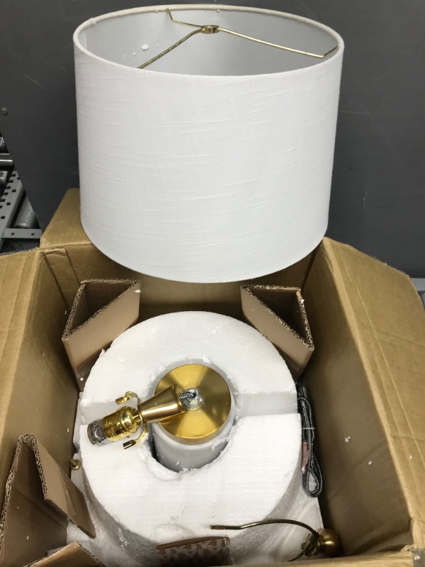 Photo 1 of ***USED - CRACKED - UNABLE TO TEST***
JONATHAN Y JYL5022A Adams 23" Marble LED Table Lamp Contemporary White/Gold