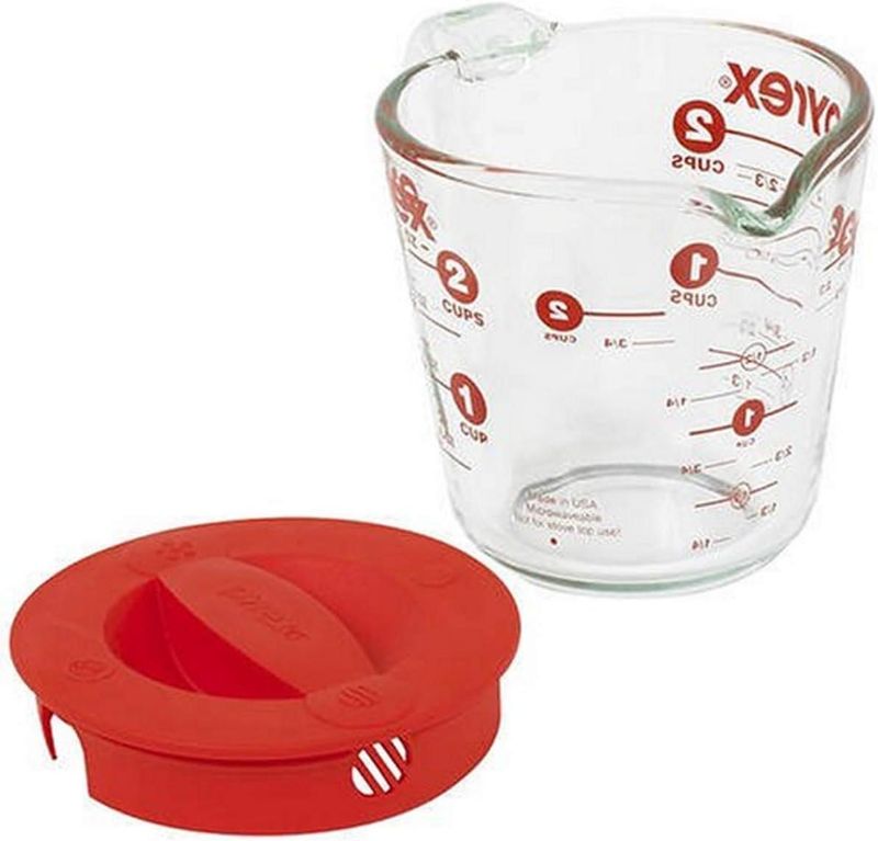 Photo 2 of Pyrex Prepware 2-Cup Glass Measuring Cup with Lid
