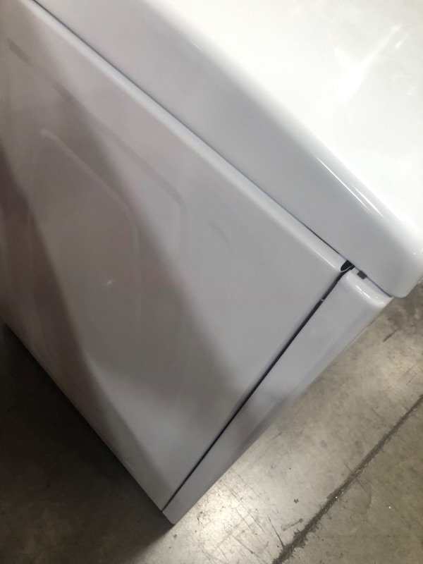 Photo 6 of Whirlpool 7-cu ft Electric Dryer (White)