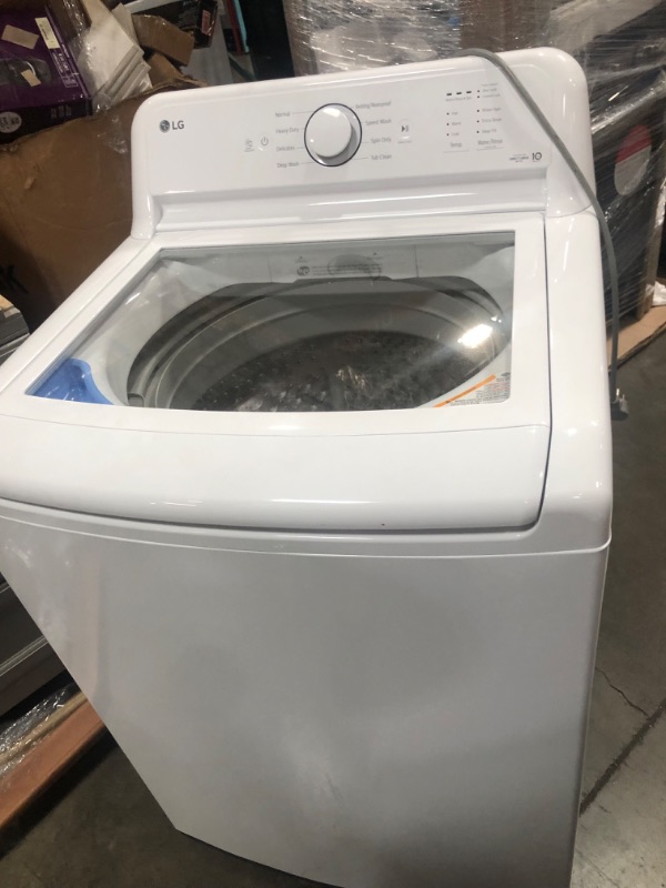 Photo 4 of LG 4.1-cu ft Agitator Top-Load Washer (White)