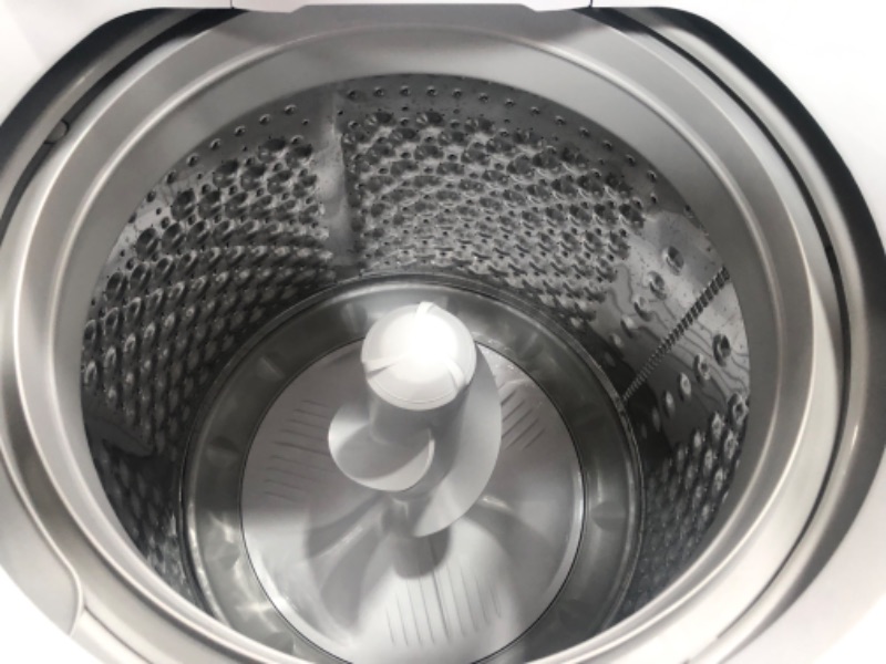 Photo 5 of LG 4.1-cu ft Agitator Top-Load Washer (White)