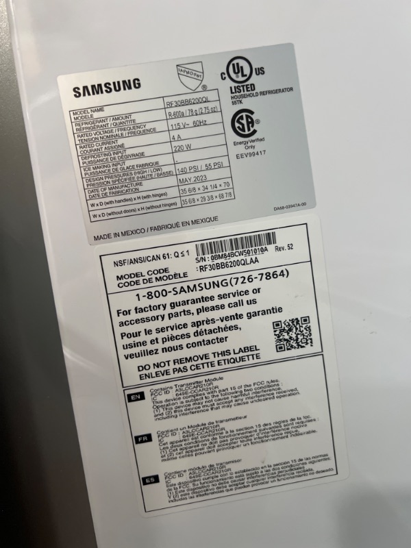 Photo 7 of Samsung Bespoke 30.1-cu ft Smart French Door Refrigerator with Dual Ice Maker 