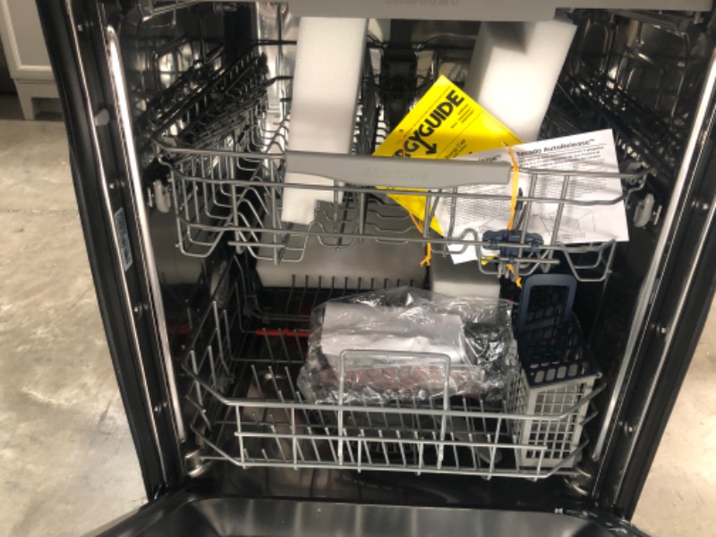 Photo 5 of Samsung StormWash Top Control 24-in Built-In Dishwasher With Third Rack (Fingerprint Resistant Stainless Steel), 48-dBA