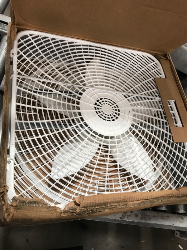 Photo 2 of * see all images for damage *
Lasko 20 Weather-Shield Performance Box Fan-Features Innovative Wind Ring System 