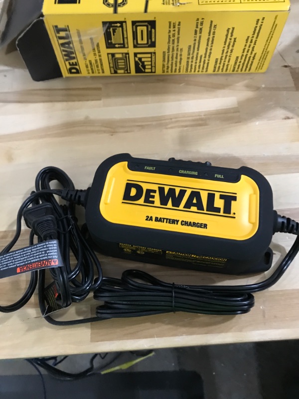 Photo 2 of DEWALT DXAEC2 DXAEC2 Professional 2-Amp Automotive Battery Charger and Maintainer