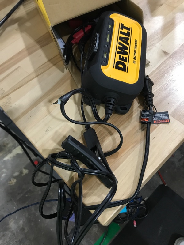 Photo 2 of DEWALT DXAEC2 DXAEC2 Professional 2-Amp Automotive Battery Charger and Maintainer