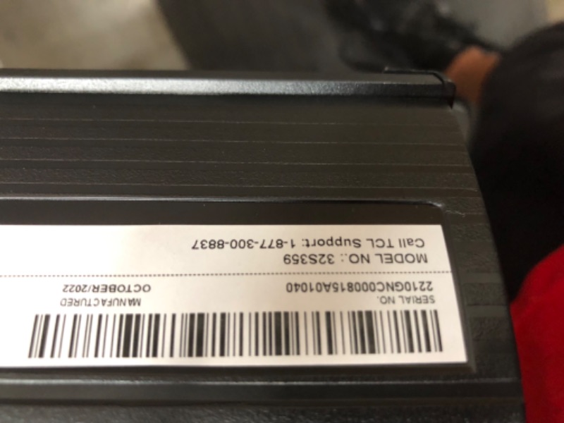 Photo 1 of TCL 32" Class 3-Series Full HD 1080p LED Smart Roku TV - 32S359