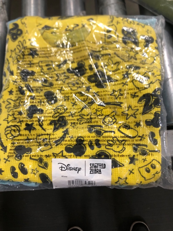 Photo 2 of Amazon Essentials Disney | Star Wars Boys and Toddlers' Long-Sleeve Thermal T-Shirts (Previously Spotted Zebra), Pack of 2 Medium Mickey/Icon