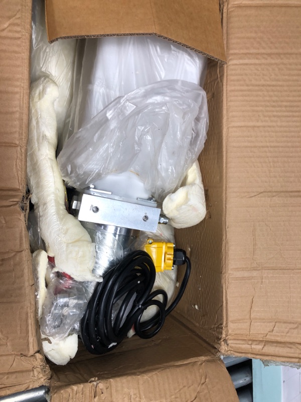 Photo 2 of Mophorn Hydraulic Power Unit 6 Quart 6 Way Hydraulic Pump Double Acting Hydraulic Power Unit 12V DC Dump Trailer Car Remote with Plastic Oil Reservoir (Plastic, Double Acting)