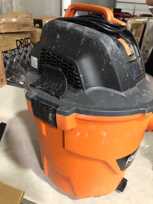 Photo 4 of * used and dirty * powers on *
RIDGID 12 Gal. 5.0-Peak HP NXT Wet/Dry Shop Vacuum with Filter, Hose and Accessories