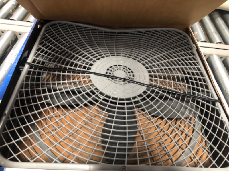 Photo 2 of 20 in. Power Plus Box Fan