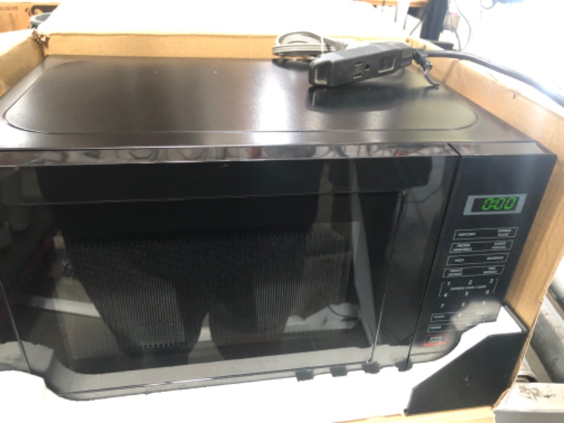 Photo 1 of 0.7 cu. ft. 700-Watt Countertop Microwave in Black