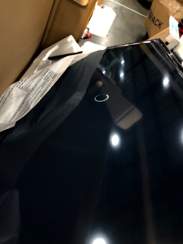 Photo 1 of SAMSUNG 32-inch Class LED Smart FHD TV 1080P (UN32N5300AFXZA, 2018 Model)