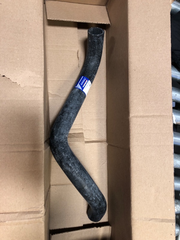 Photo 2 of ACDelco Gold 24652L Molded Lower Radiator Hose