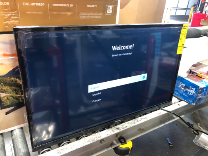 Photo 4 of SAMSUNG 32-inch Class LED Smart FHD TV 1080P (UN32N5300AFXZA, 2018 Model)