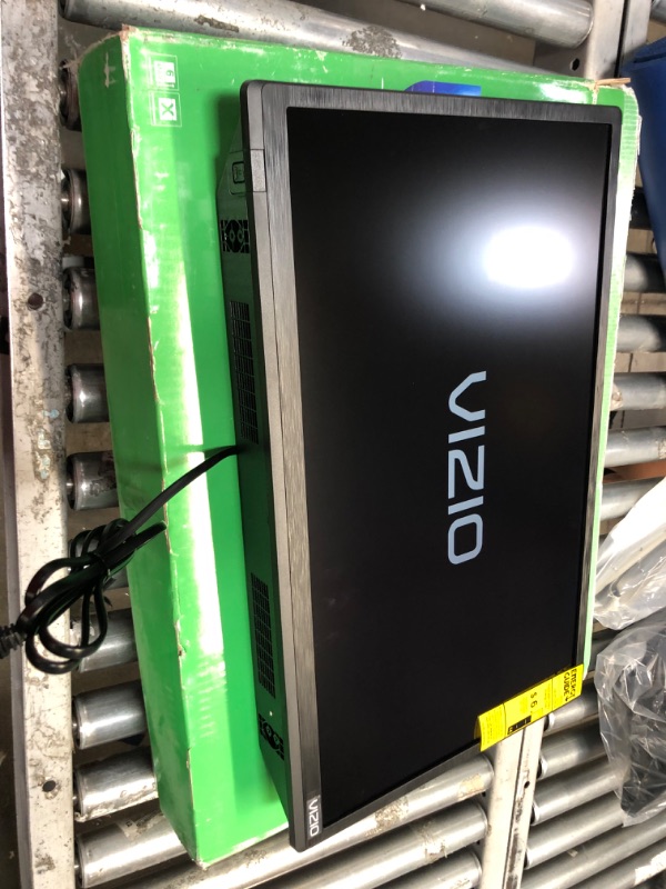 Photo 1 of VIZIO 24-inch D-Series Full HD 1080p Smart TV with Apple AirPlay and Chromecast Built-in, Alexa Compatibility, D24f-J09, 2022 Model 24 in 1080p Bezel