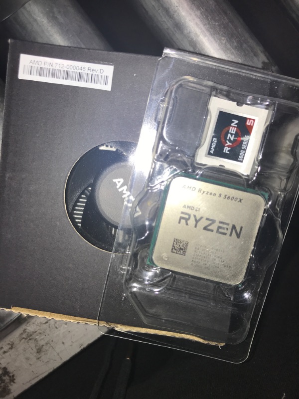 Photo 2 of AMD Ryzen 5 5600X 6-core, 12-Thread Unlocked Desktop Processor with Wraith Stealth Cooler