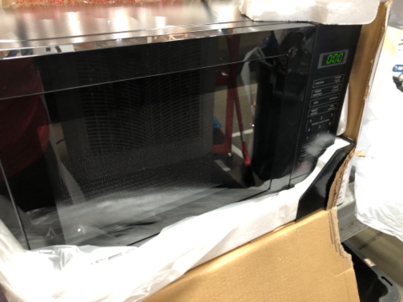 Photo 1 of 0.7 cu. ft. 700-Watt Countertop Microwave in Black