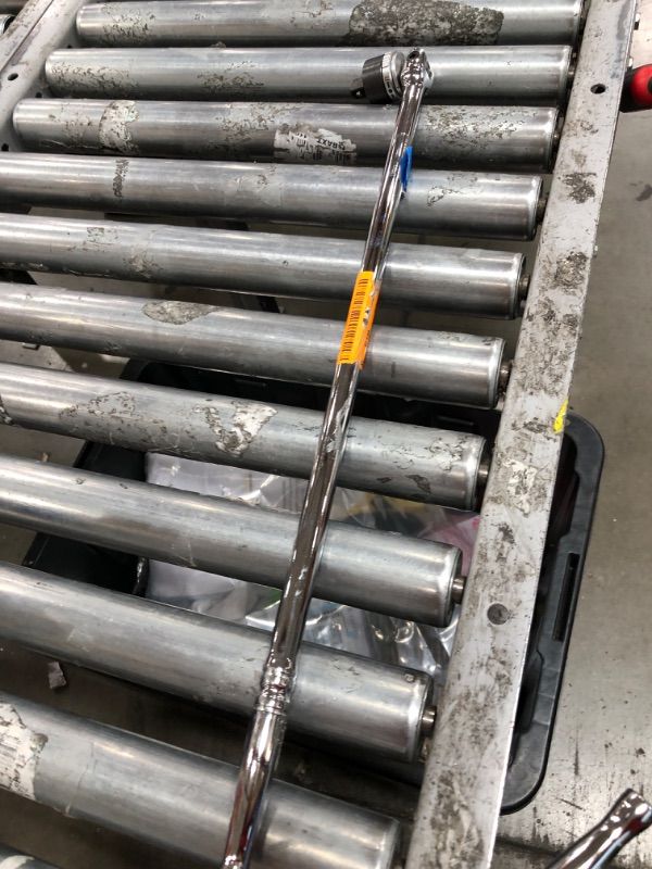 Photo 1 of 1/2 in. Drive 24 in. Ratcheting Breaker Bar
