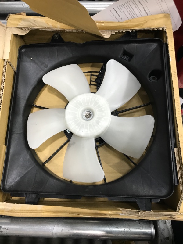 Photo 2 of Dorman 620-253 Engine Cooling Fan Assembly Compatible with Select Honda Models