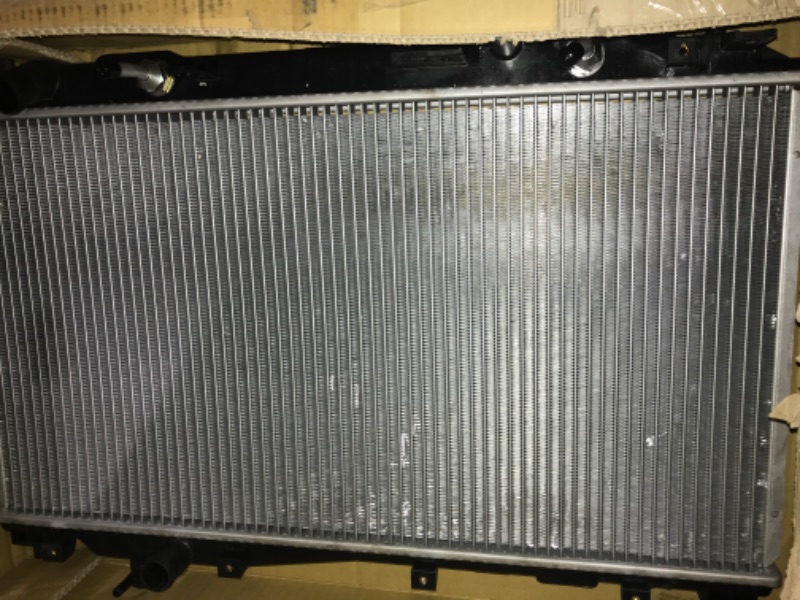 Photo 2 of Denso 221-3220 Radiator