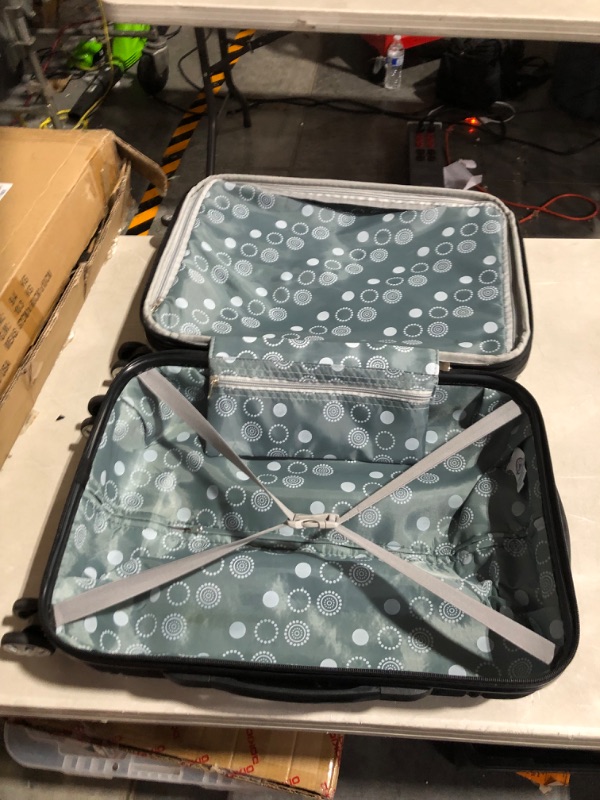 Photo 1 of ***USED AND SCUFFED - INTERIOR LINER TORN - SEE PICTURES***
Rockland Melbourne Hardside Expandable Spinner Wheel Luggage, Black, Carry-On 20-Inch