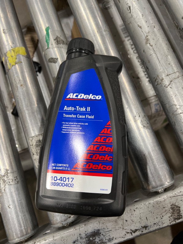 Photo 2 of ACDelco GM Original Equipment 10-4017 Auto-Trak II Transfer Case Fluid - 33.8 oz 33.8 Ounce