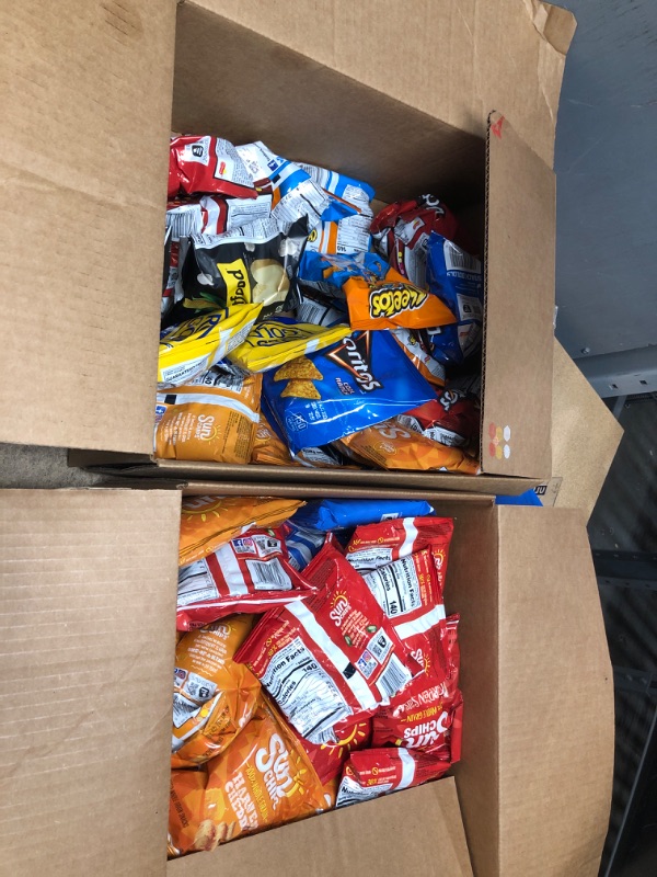 Photo 1 of 2 CASES OF CHIPS SMALL BAGS EXP DATES JUN 2023-AUG2023 SUN CHIPS AND DORITOS MIX