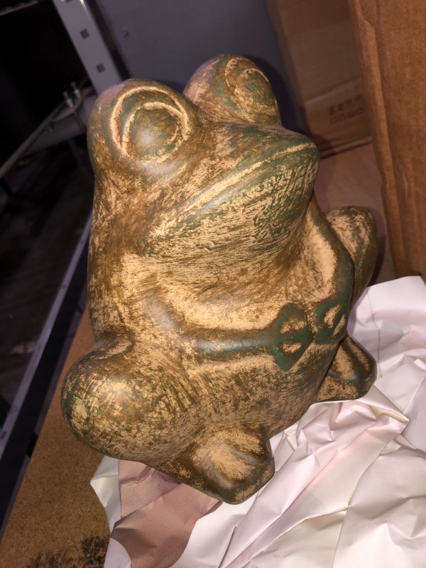 Photo 2 of Elly Décor Frog Garden Statue Lawn décor, 9-inch Art Sculpture for Your Patio & Yard, Ceramic Animal figurin, Green Rustic Frog Green Rustic