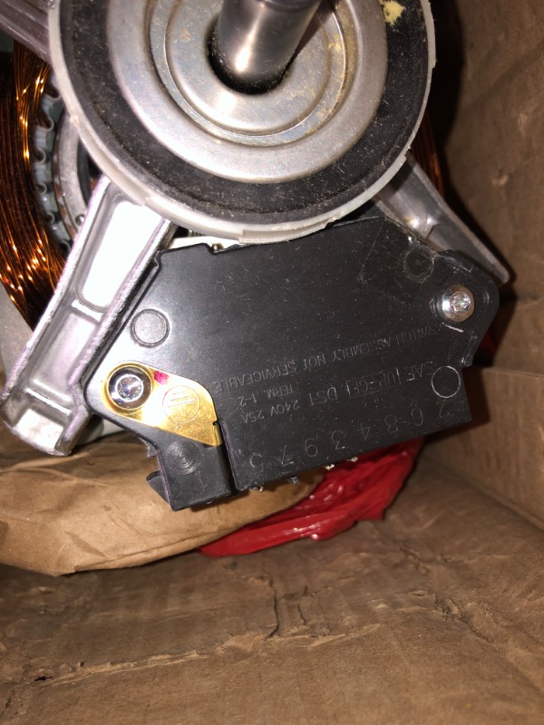 Photo 3 of Dryer Drive Motor 26843975 (240V, 25A SAE UP-GE DS1)