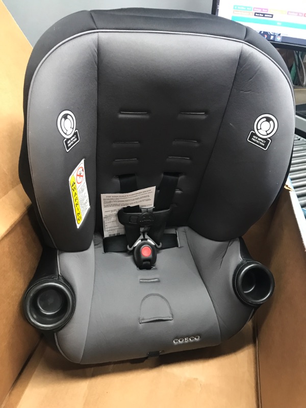 Photo 2 of Cosco Onlook 2-in-1 Convertible Car Seat, Rear-Facing 5-40 pounds and Forward-Facing 22-40 pounds and up to 43 inches, Black Arrows