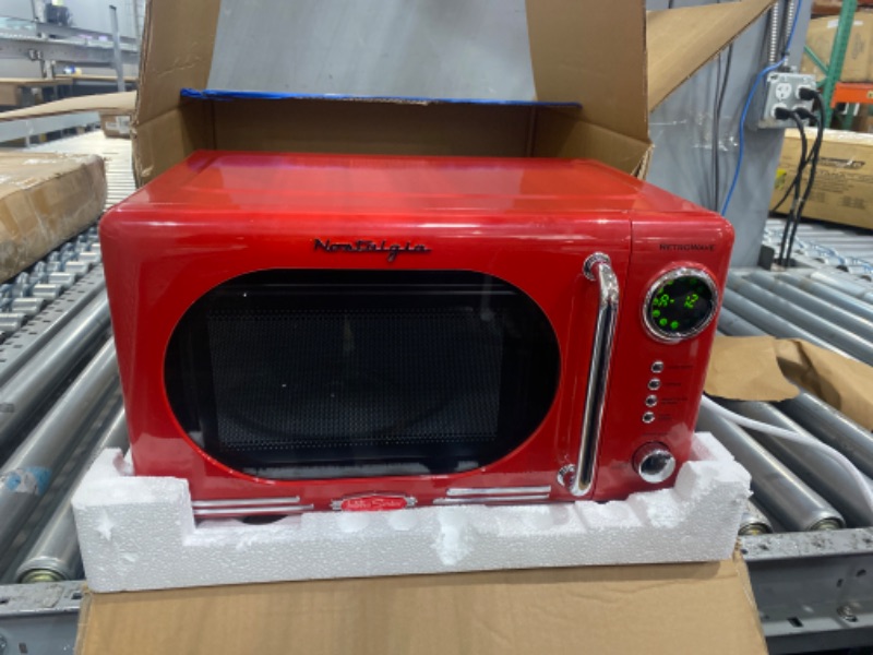 Photo 2 of (PARTS ONLY)Nostalgia NRMO7RD6A Retro 0.7 Cubic Foot 700-Watt Countertop Microwave Oven - Retro Red
