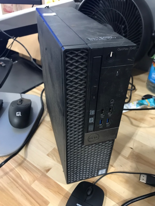 Photo 5 of Dell Optiplex 7040 D11S Core i5-6500 3.20GHz 16GB RAM 256GB HDD Win 10 Pro Desktop