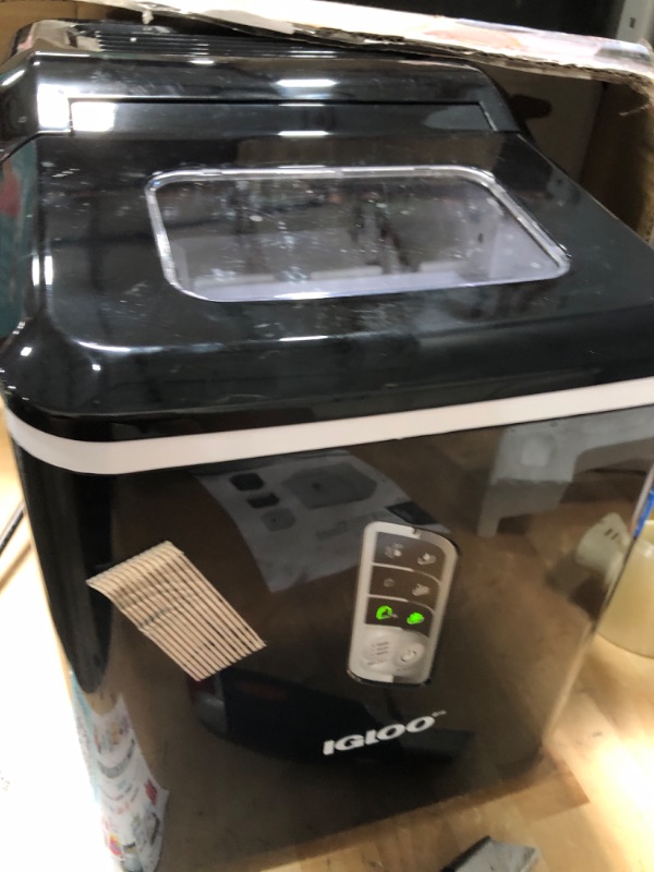 Photo 2 of ***POWERS-ON*** Igloo Automatic Ice Maker, Self- Cleaning, Countertop Size, 26 Pounds in 24 Hours, 9 Large or Small Ice Cubes in 7 Minutes, LED Control Panel, Scoop Included, Perfect for Water Bottles, Mixed Drinks Black