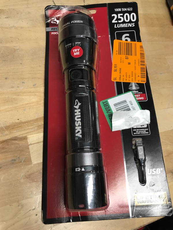 Photo 2 of 2500 Lumens Dual Power LED Rechargeable Focusing Flashlight with Rechargeable Battery and USB-C Cable Included
