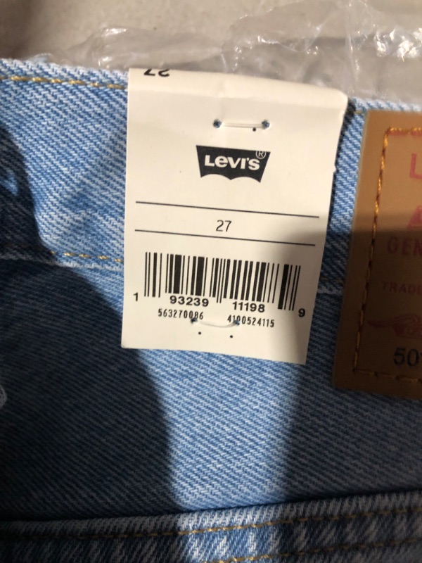 Photo 3 of * women's 27 *
Levi's Women's Premium 501 Original Shorts 27 Luxor Heat