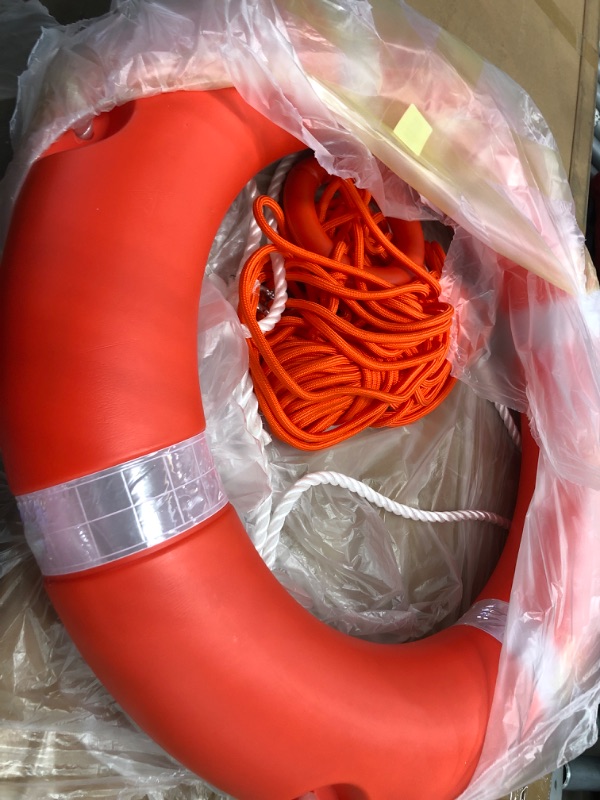 Photo 2 of 28 inch Boat Safety Throw Ring with Water Floating Lifesaving Rope 98.4FT Set, 2.5 KG International Standard Throw Ring, Outdoor Professional Throwing Ring Rope Rescue Lifeguard Lifesaving