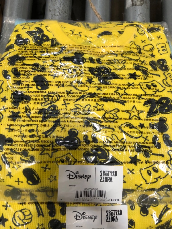 Photo 1 of Amazon Essentials Disney | Star Wars Boys and Toddlers' Long-Sleeve Thermal T-Shirts (Previously Spotted Zebra), Pack of 2 Medium Mickey/Icon