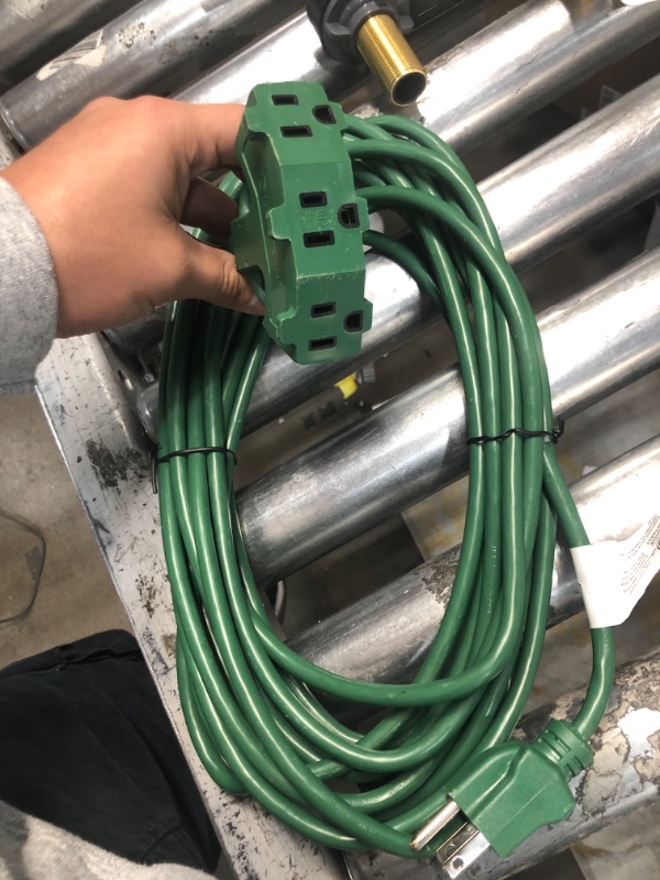 Photo 2 of Clear Power 35 ft 3 Outlet Lawn & Garden Outdoor Extension Cord 16/3 SJTW, Green Power Cord for Holiday Lighting & Decoration, 3-Prong Grounded Plug, Water & Weather Resistant, DCOC-0194-DC 35 ft 3 Outlets Green