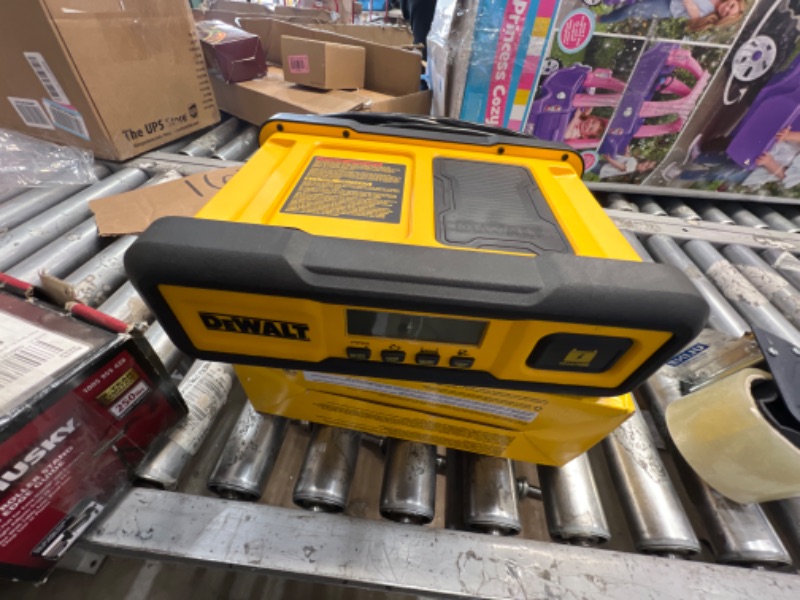 Photo 2 of DEWALT DXAEC100 DXAEC100 Professional 30-Amp Battery Charger and 3-Amp Maintainer with 100-Amp Engine Start, Yellow